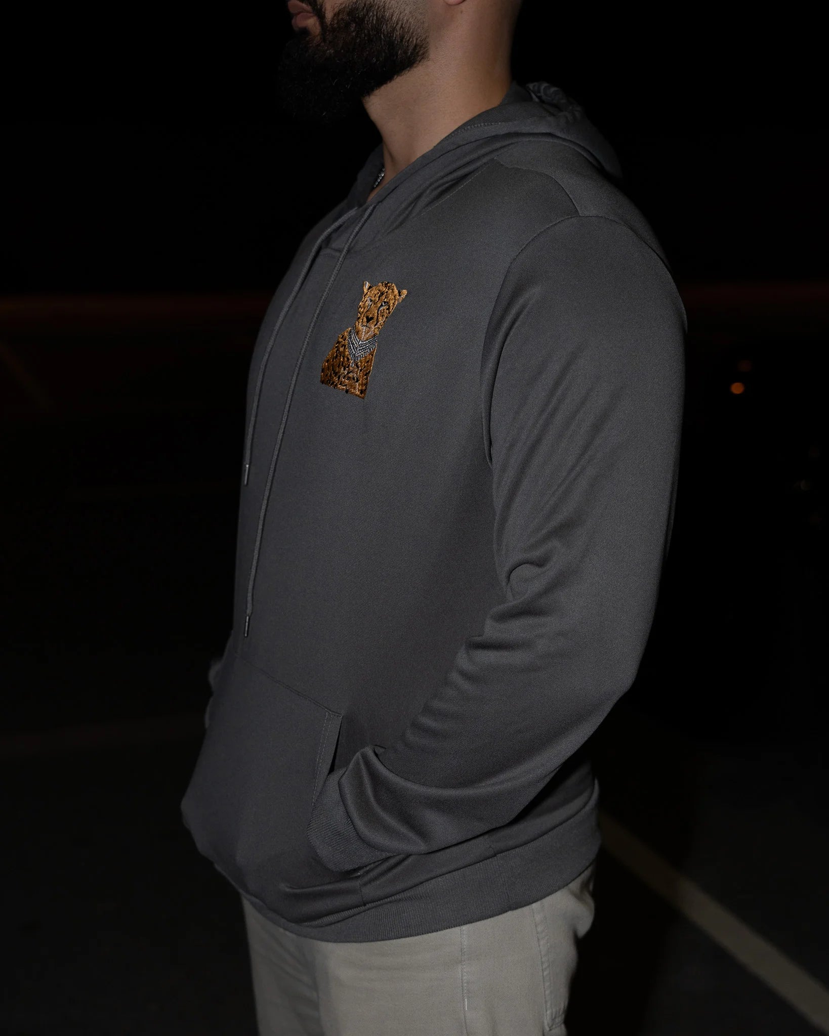 Mn Nur Luxe Hoodie – Desert Cheetah Edition